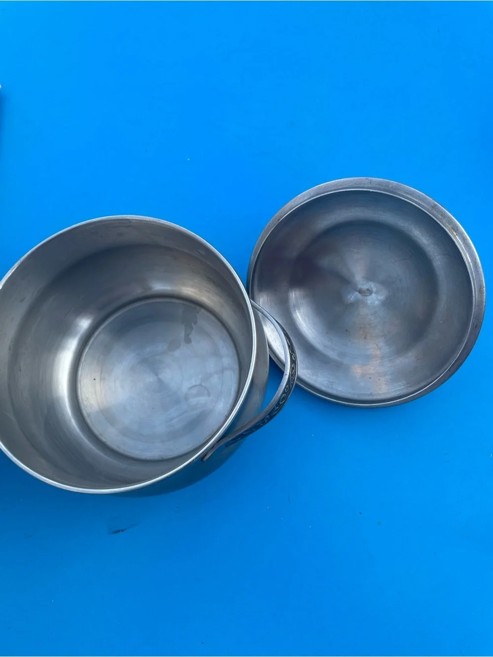 Stainless steel versatile silver